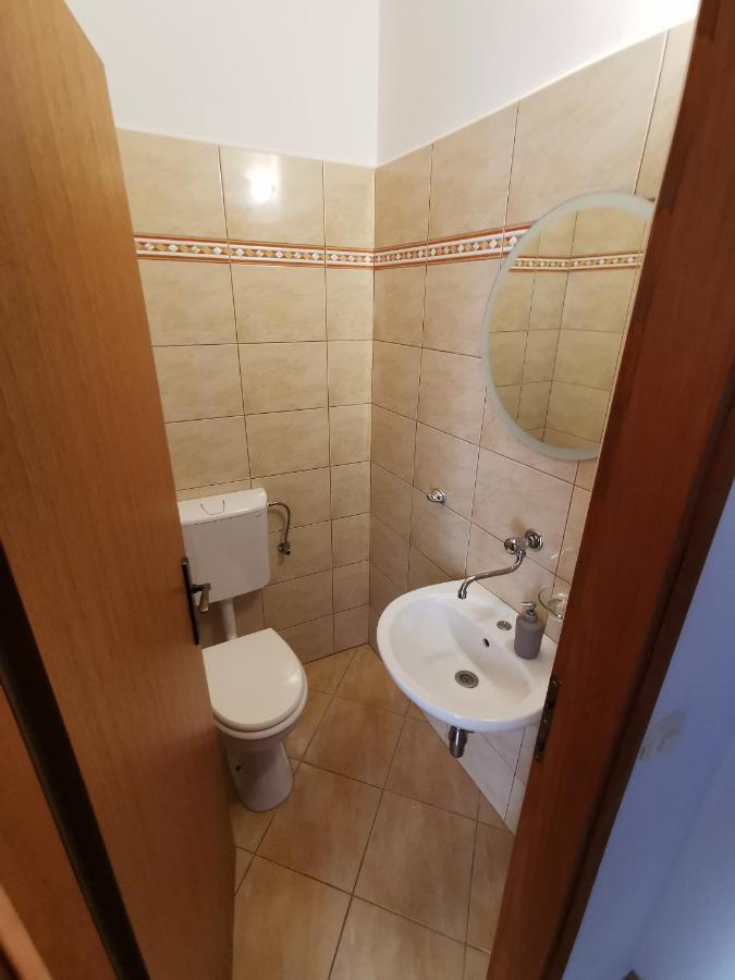 House Ana - Loborika, Pula, 4 Bedrooms Екстериор снимка